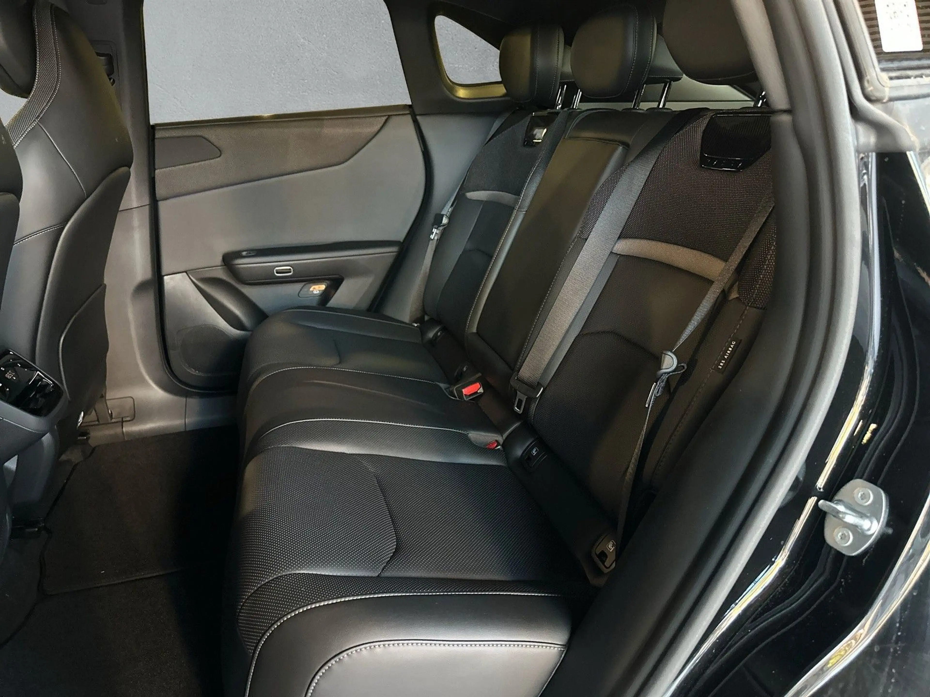 Mazda CX-6e Takumi 258PS 360°/Pano/Matrix — photo 9