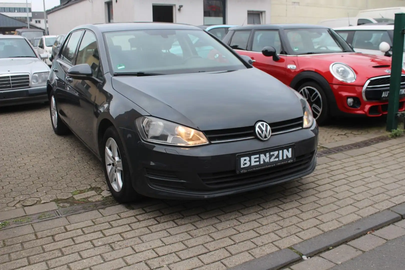 Volkswagen Golf VII Lim. 1.4 103KW/Navi/Pdc V+H/Klimaaut. Gris - 2
