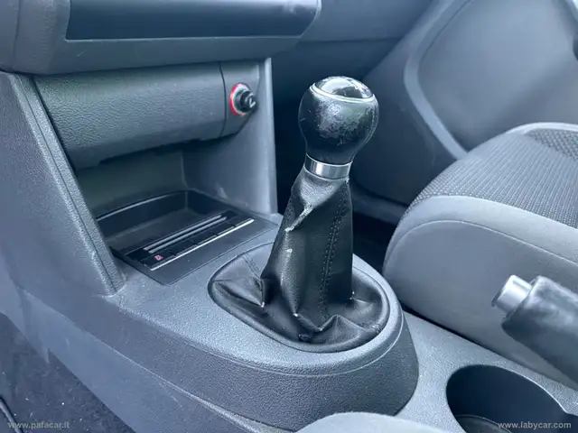Volkswagen Touran view 12