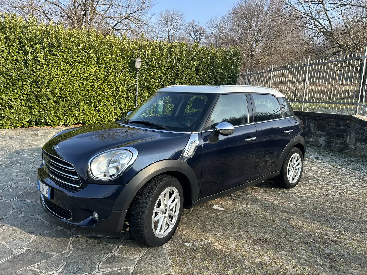 MINI Cooper D Countryman 2.0 auto E6 Ok neopatentati - 1