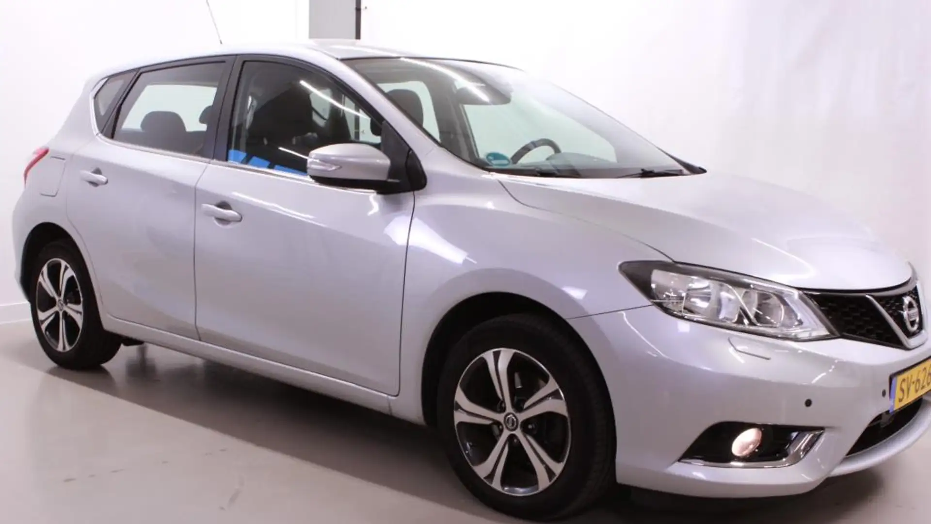 Nissan Pulsar 1.2 DIG-T Acenta Сірий - 2