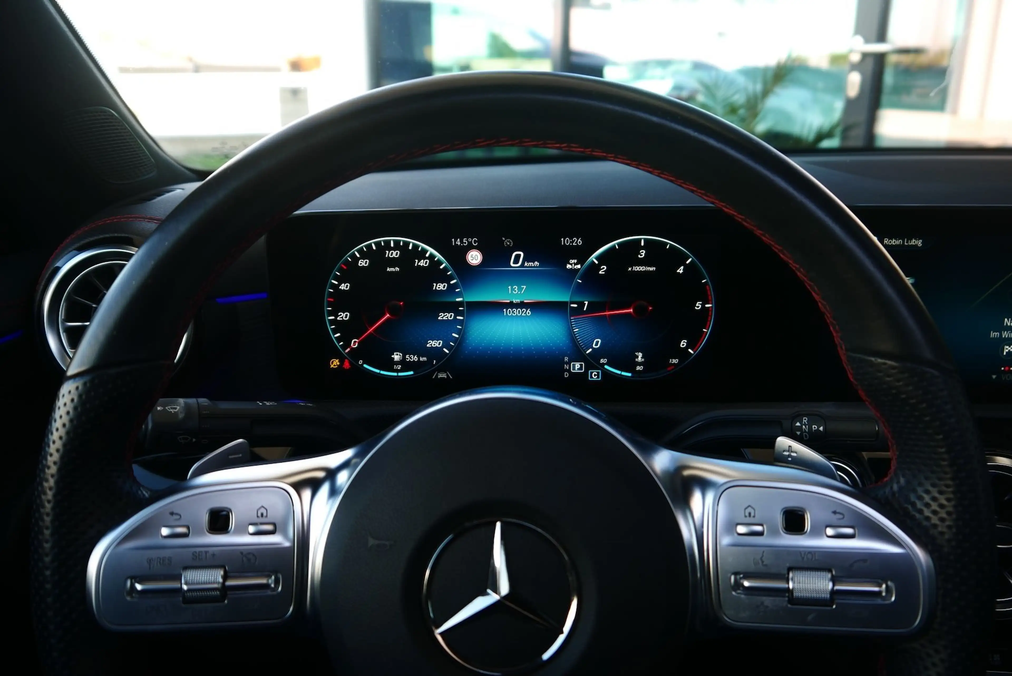 Mercedes-Benz CLA 220 d AMG Line Aut. *Panorama-Widescreen* — photo 15