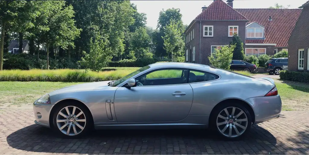 Jaguar XK 2006 из Европы — купить под ключ