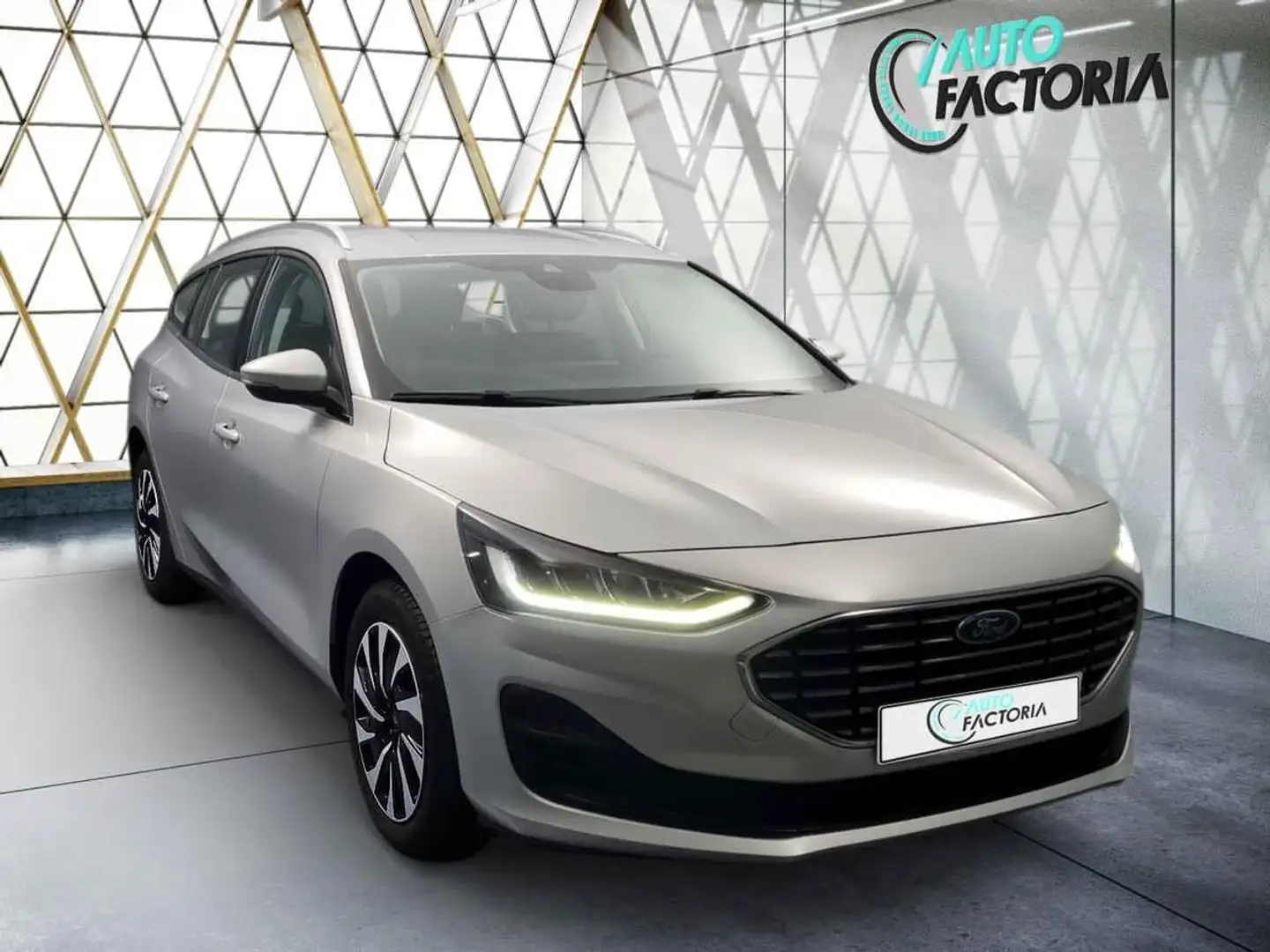 Ford Focus Break -40% 1.0 i 125cv +GPS+RADARS+LED+Options Silber - 2