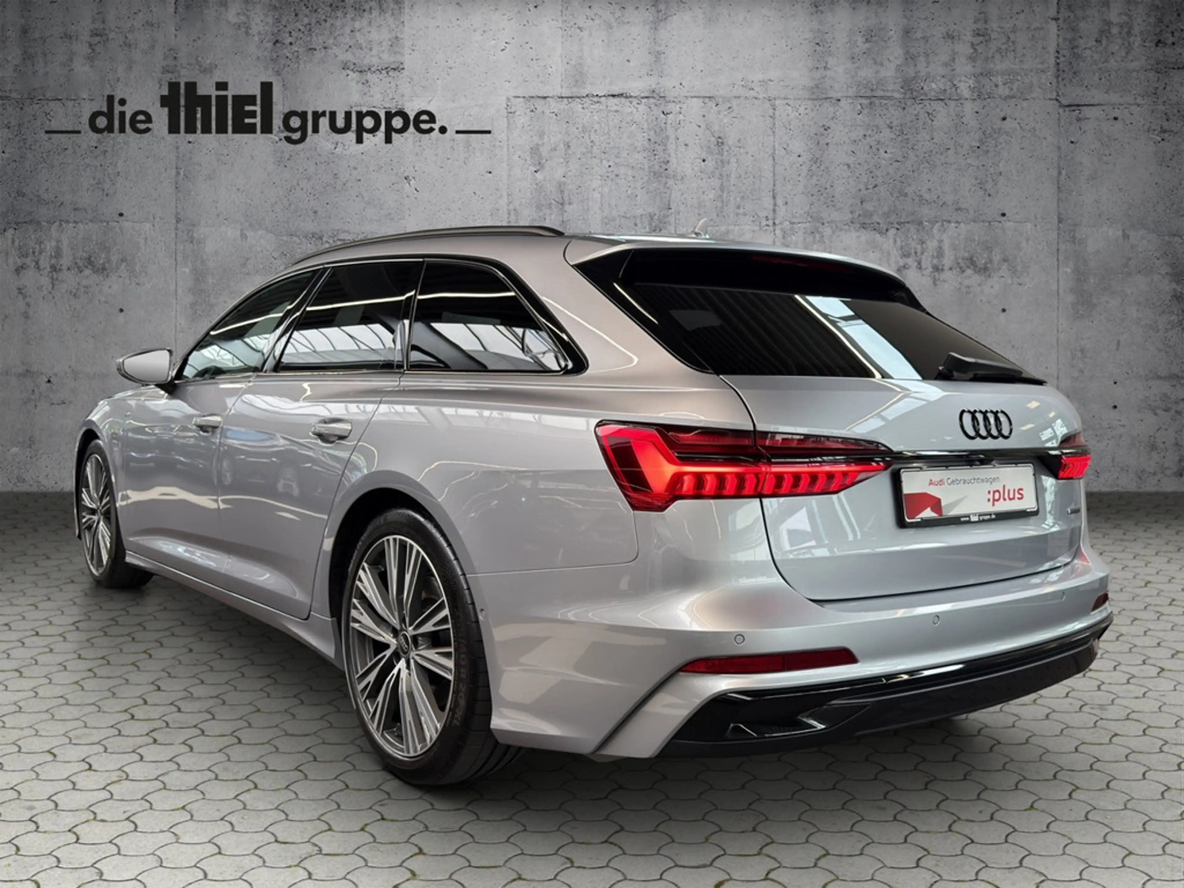 Audi A6 Avant 50 TDI quattro S line AHK+Matrix+Pano — photo 3