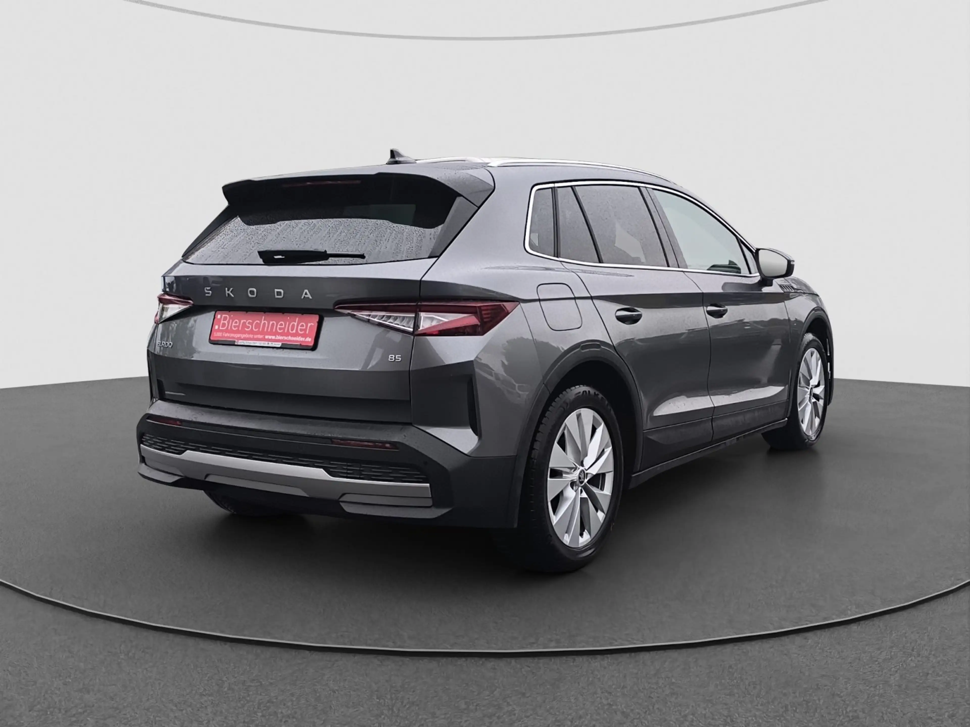 Skoda Elroq 85 Loft AHK NAVI MATRIX RFK ACC PDC SITZH — photo 9