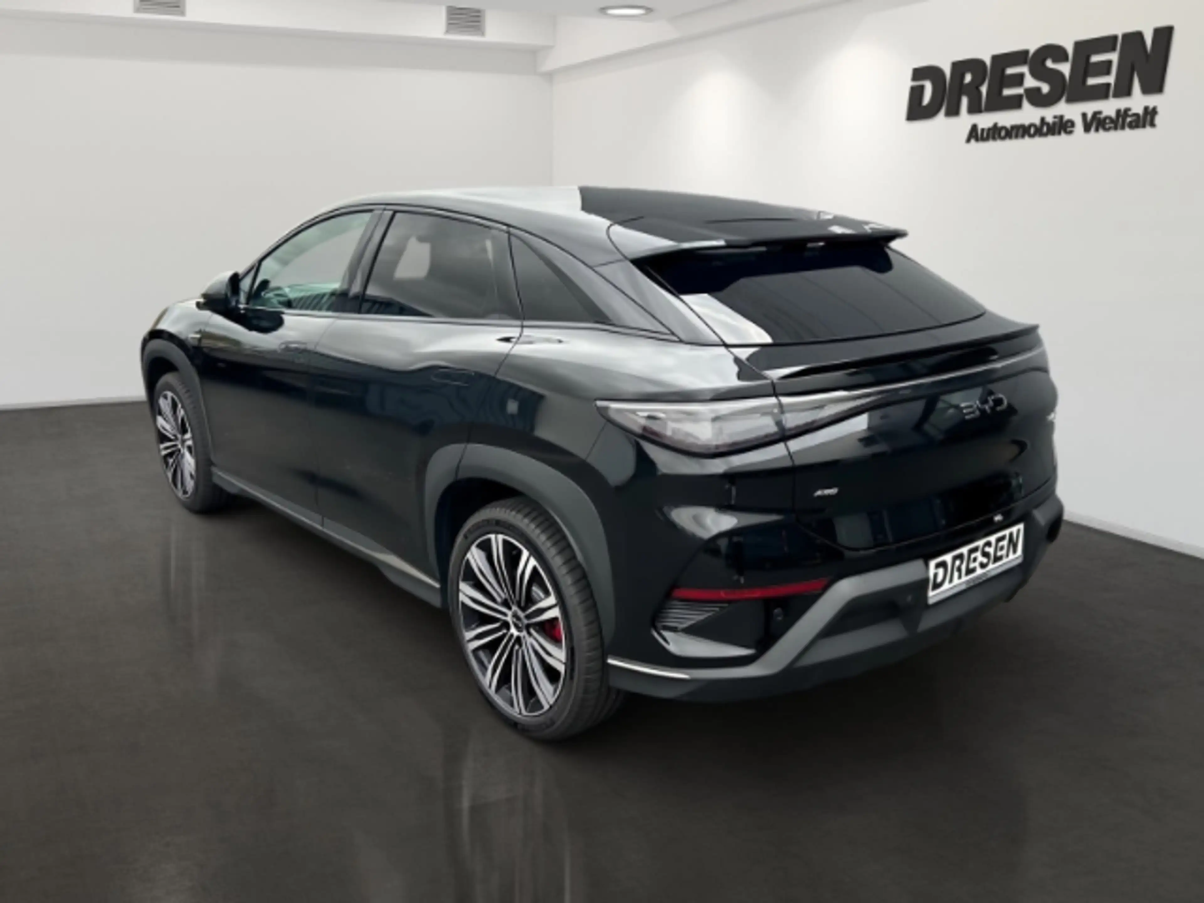 BYD Sealion 7 Design AWD elektr. Heckklappe/Sitzheizung/Navi/Pan — photo 5