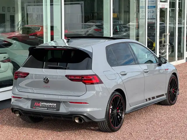 Volkswagen Golf view 13