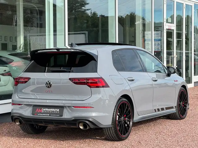 Volkswagen Golf view 12