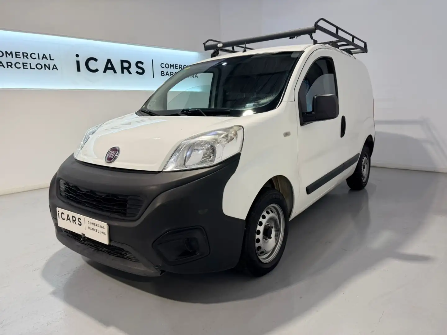 Fiat Fiorino Comercial Cargo 1.3Mjt Base 59kW Weiß - 2