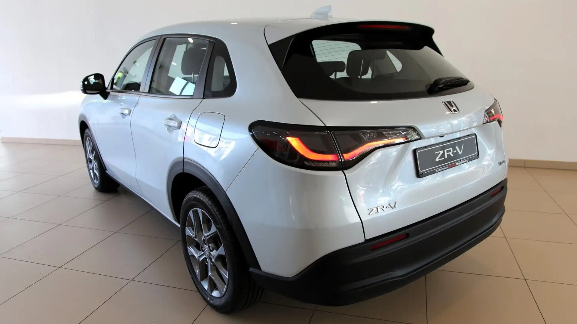 Honda ZR-V 2.0 i-MMD Hybrid Elegance RFK PDC SHZ Blanc - 2