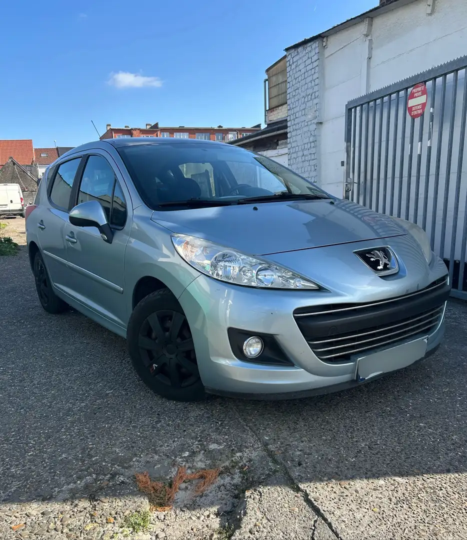 Peugeot 207 SW 1.6 HDi EURO5/PANO/AIRCO en bon etat Plateado - 1
