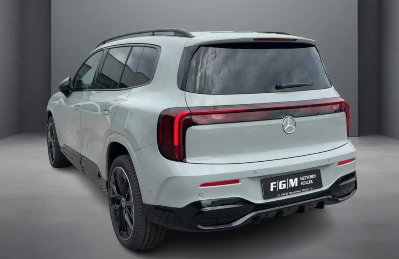 Mercedes-Benz GLB 2026