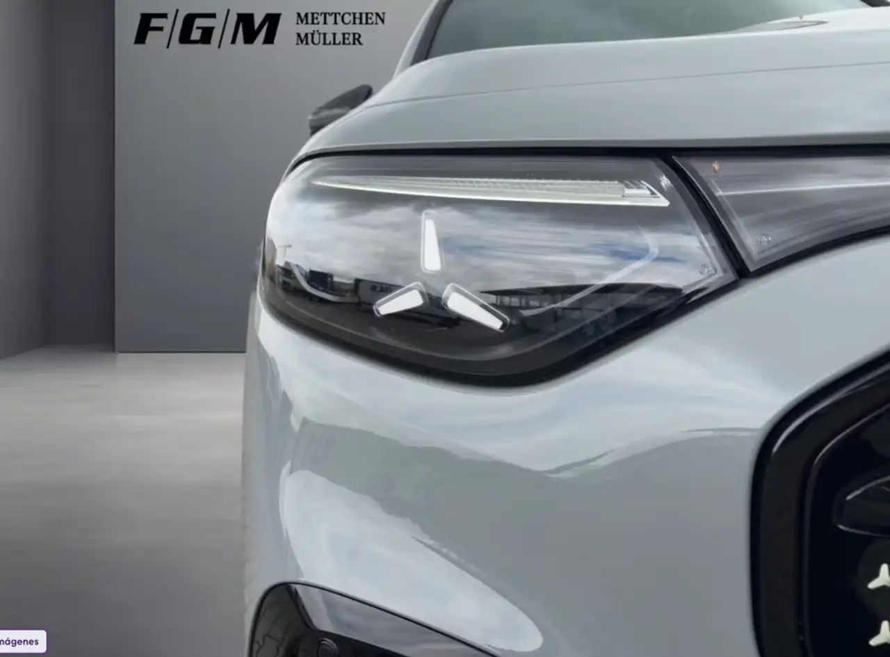 Mercedes-Benz GLB 2026