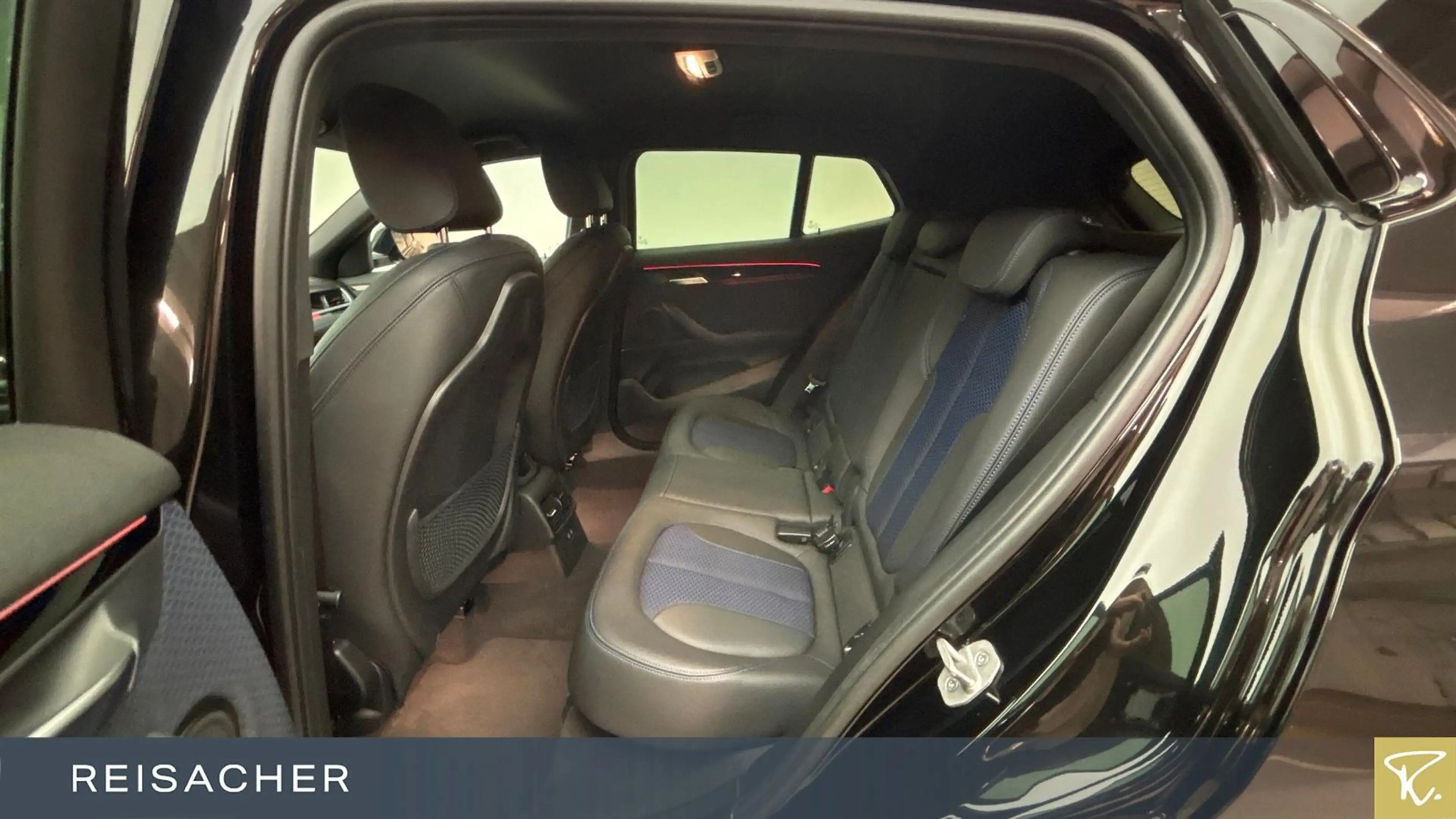 BMW X2 sDrive18i M-Sport Navi elHk PA LED SH — photo 8