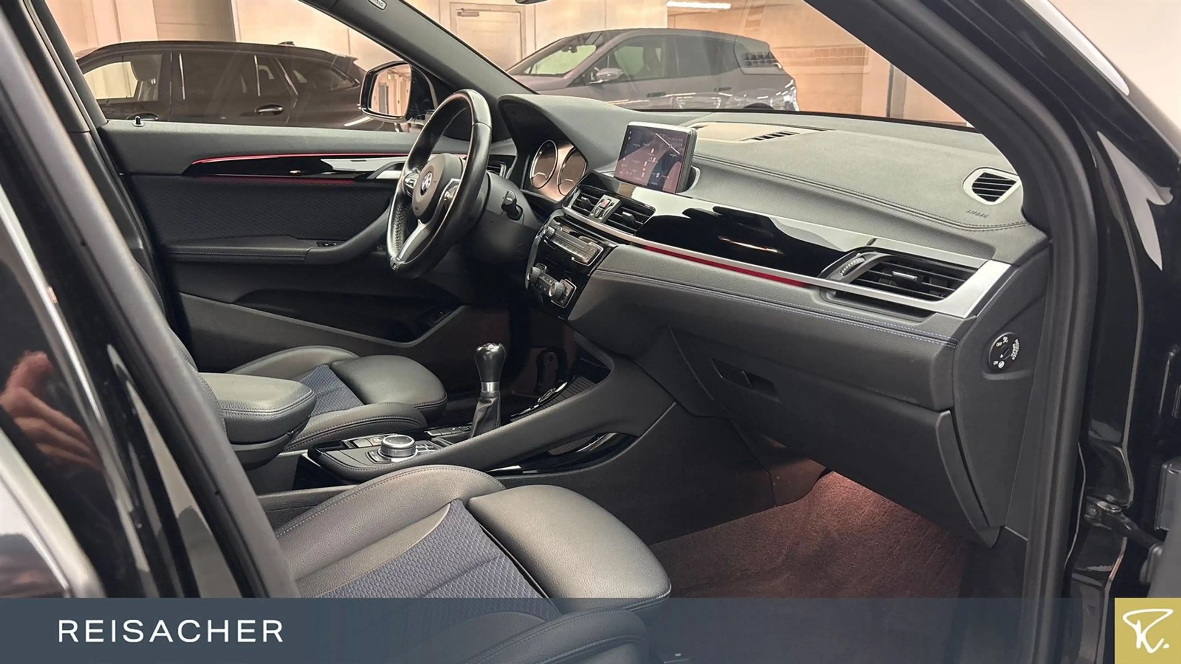 BMW X2 sDrive18i M-Sport Navi elHk PA LED SH — photo 13
