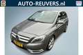 Mercedes-Benz B 180 Prestige / Xenon / Navigatie / All Season Grijs - thumbnail 1