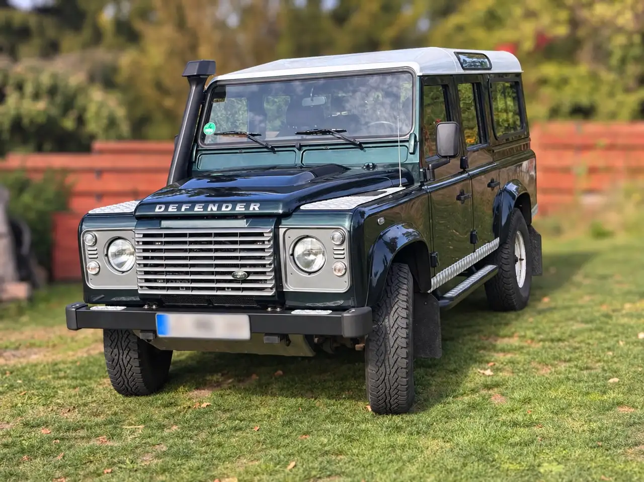 Land Rover Defender