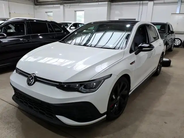 Volkswagen Golf main image