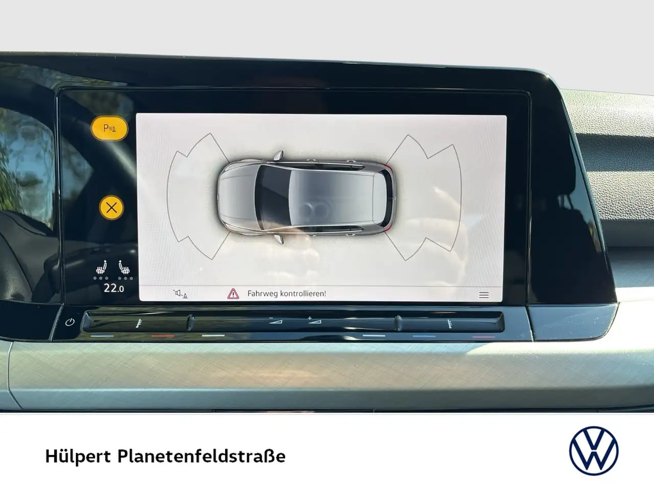 Volkswagen Golf VIII 1.0 LIFE ACC NAVI CARPLAY SITZHEIZUNG 12