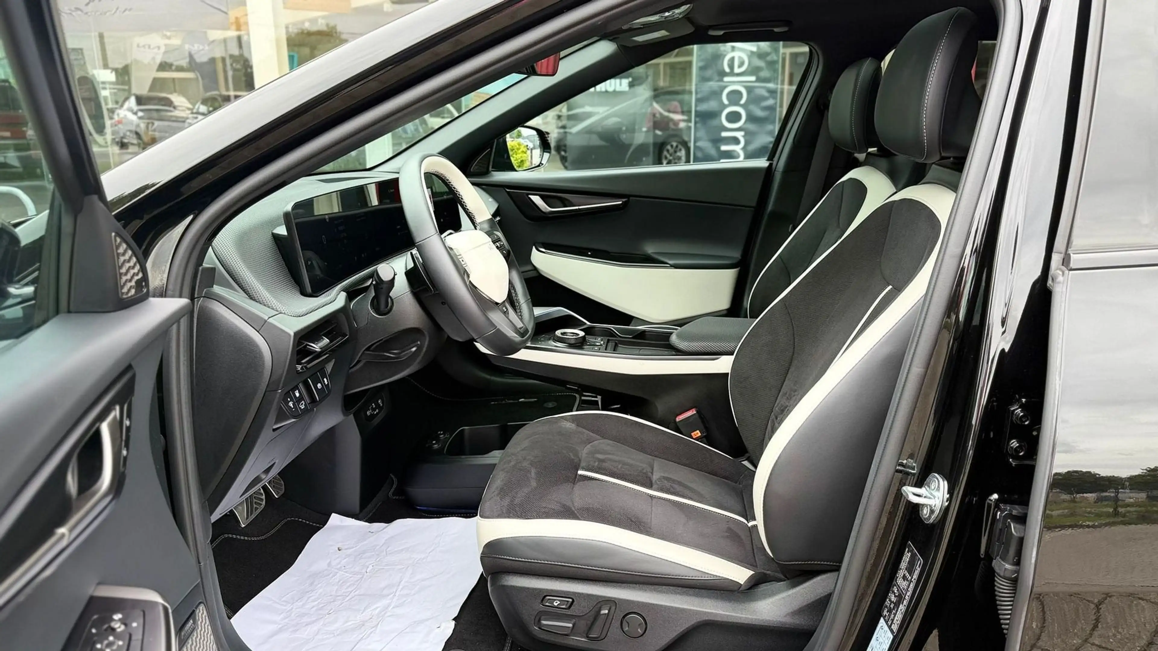 Kia EV6 77,4kWh RWD GT-Line — photo 14