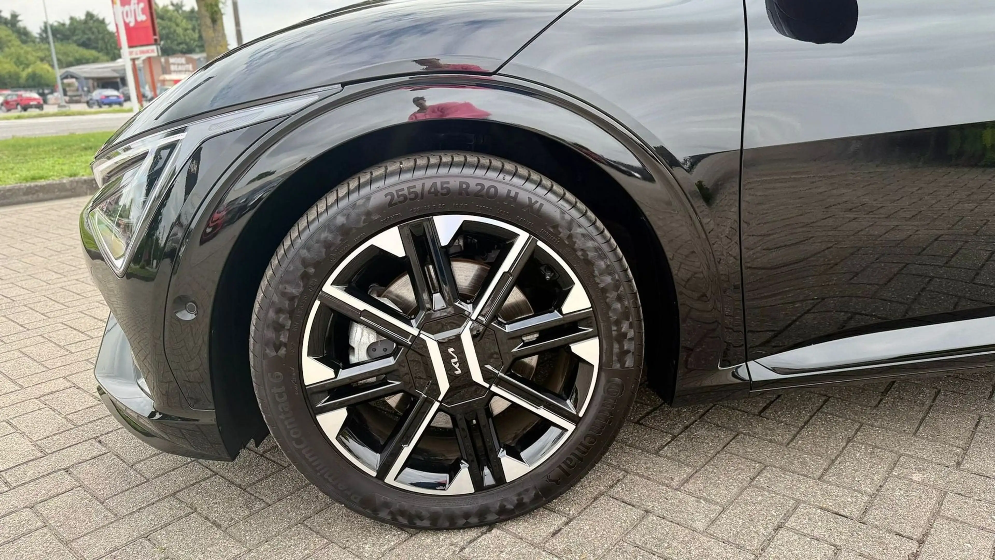 Kia EV6 77,4kWh RWD GT-Line — photo 9
