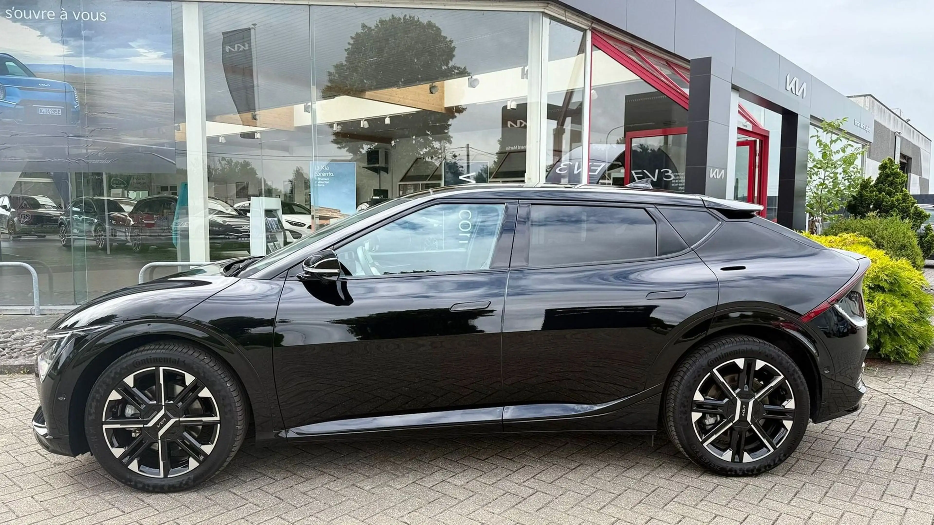 Kia EV6 77,4kWh RWD GT-Line — photo 3