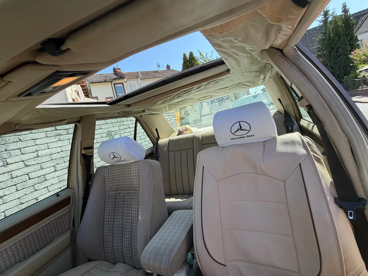 Mercedes-Benz 200 E 200, foto 8