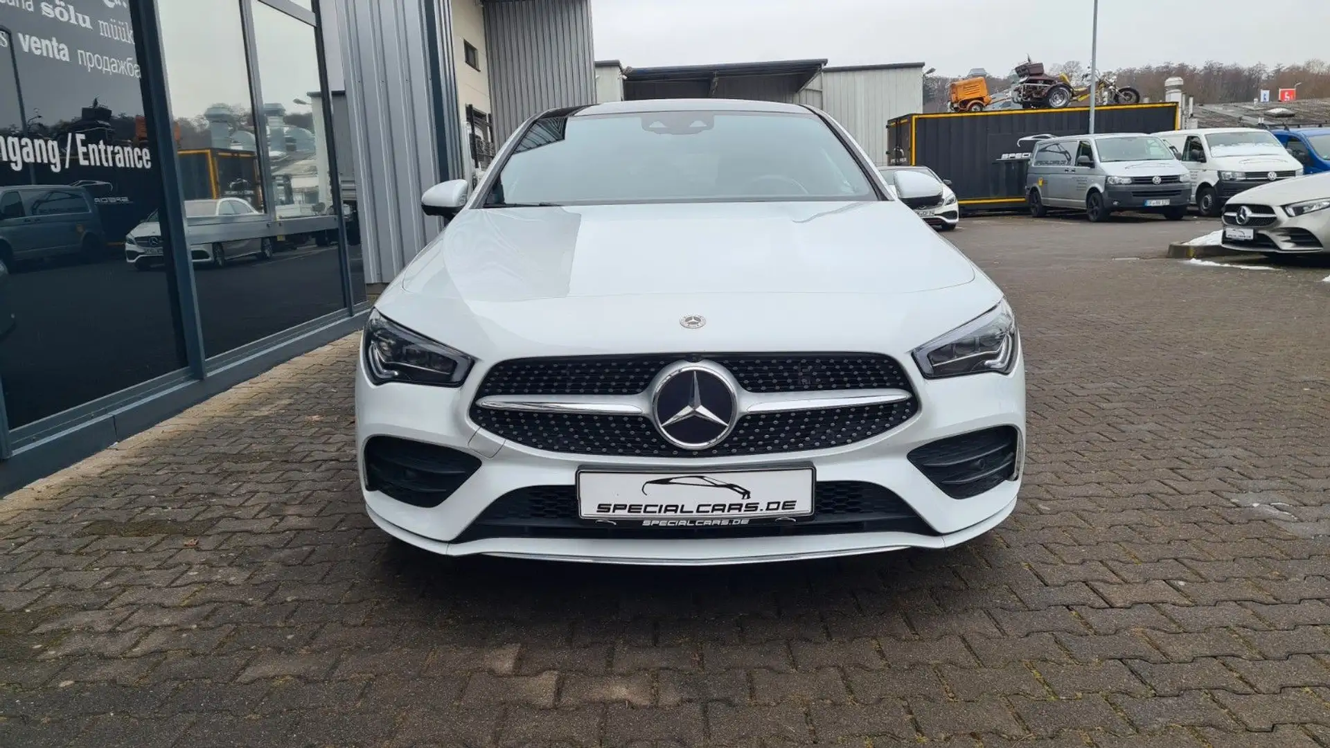 Mercedes-Benz CLA 250e AMG - MULTIBEAM - PANO - HUD -BURMESTER Blanc - 2