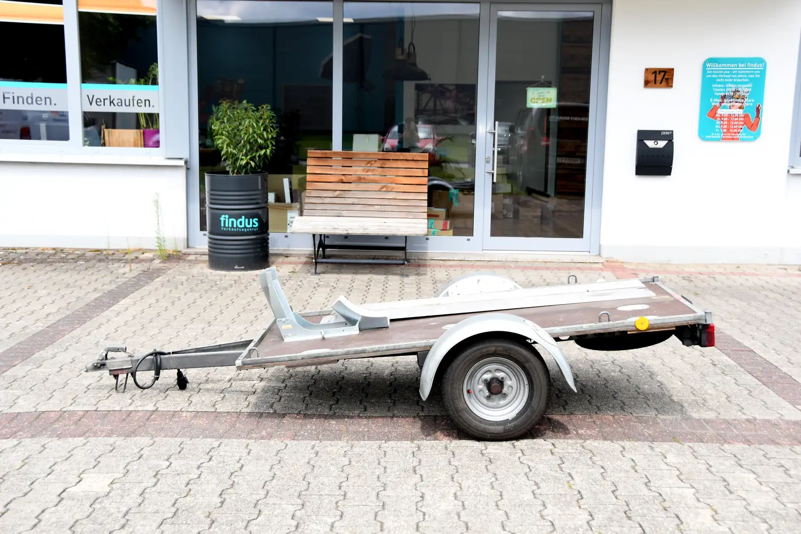 Trebbiner Motorradanhänger Transporter bis 400kg + Rampe - 2
