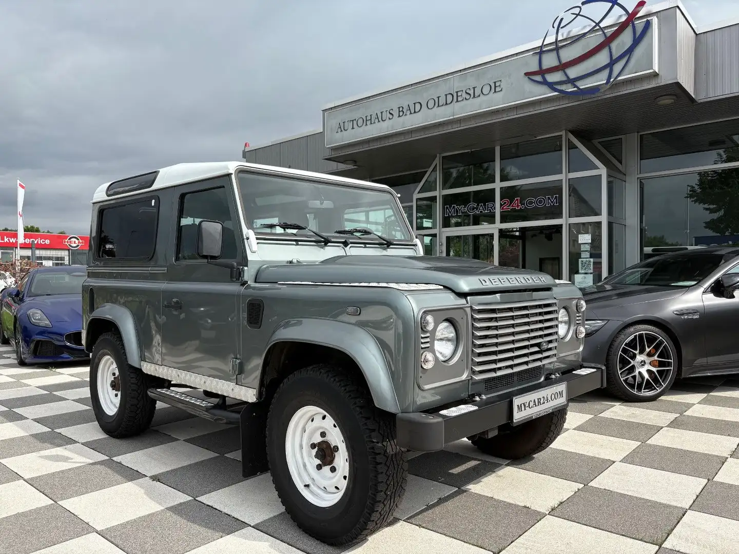 Land Rover Defender 90 E Station Wagon *1 HAND* Gris - 2