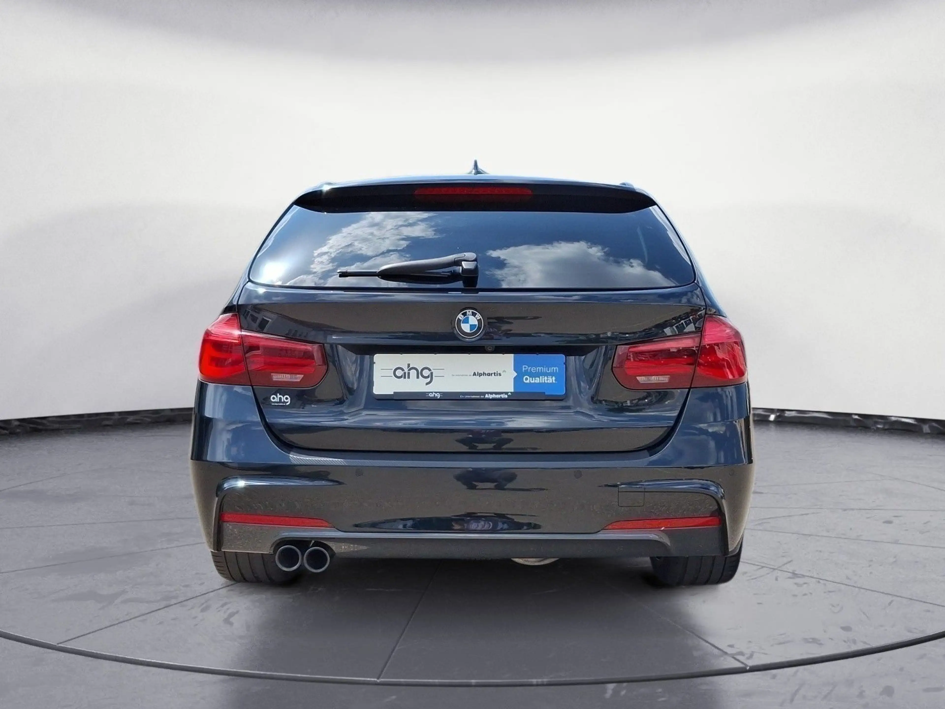 BMW 320 d xDrive Touring M Sport Head-Up AHK — photo 6