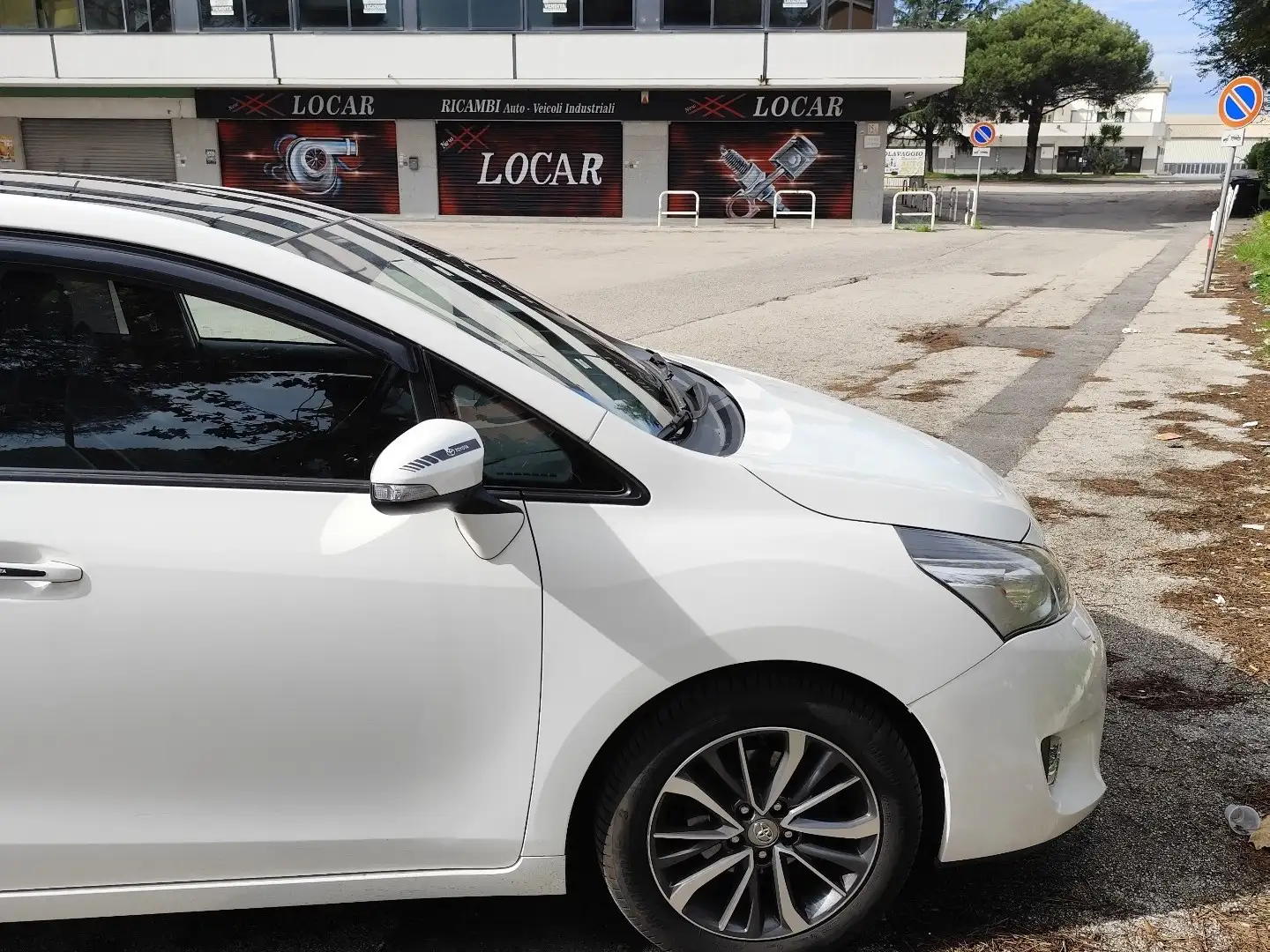 Toyota Verso 1.6 D-4D 7-Sitzer Start/Stop Executive - 1