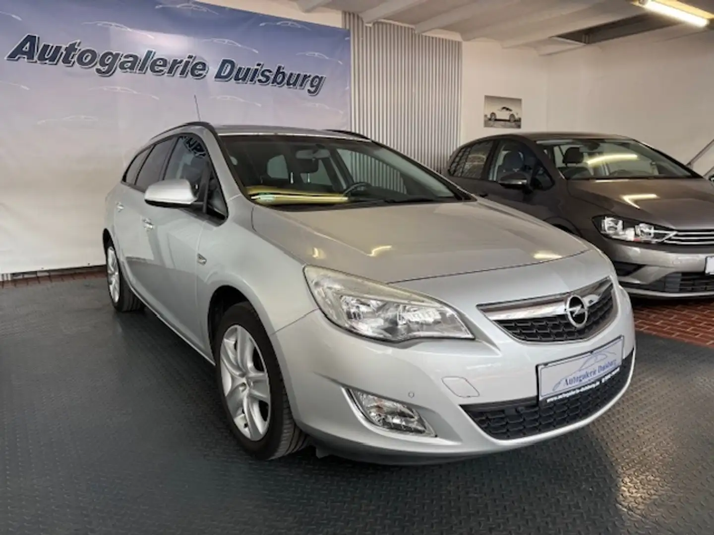 Opel Astra Sports Tourer Design Edition 1.4 Turbo SHZ Lenkrad Argent - 1