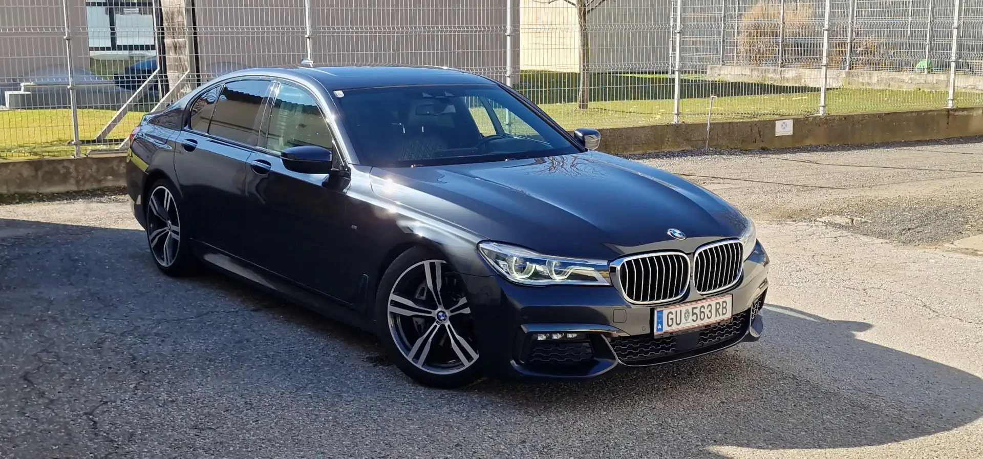BMW 730 730d xDrive Aut.*FIXPREIS*Pickerl bis 05.2026* - 1