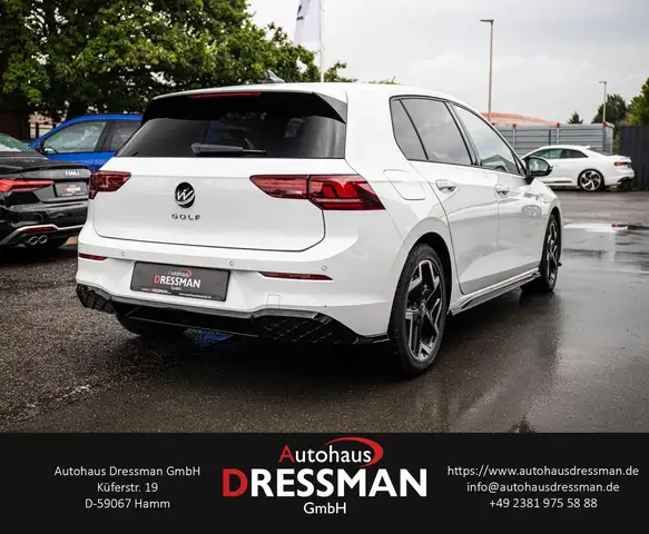 Volkswagen Golf view 4
