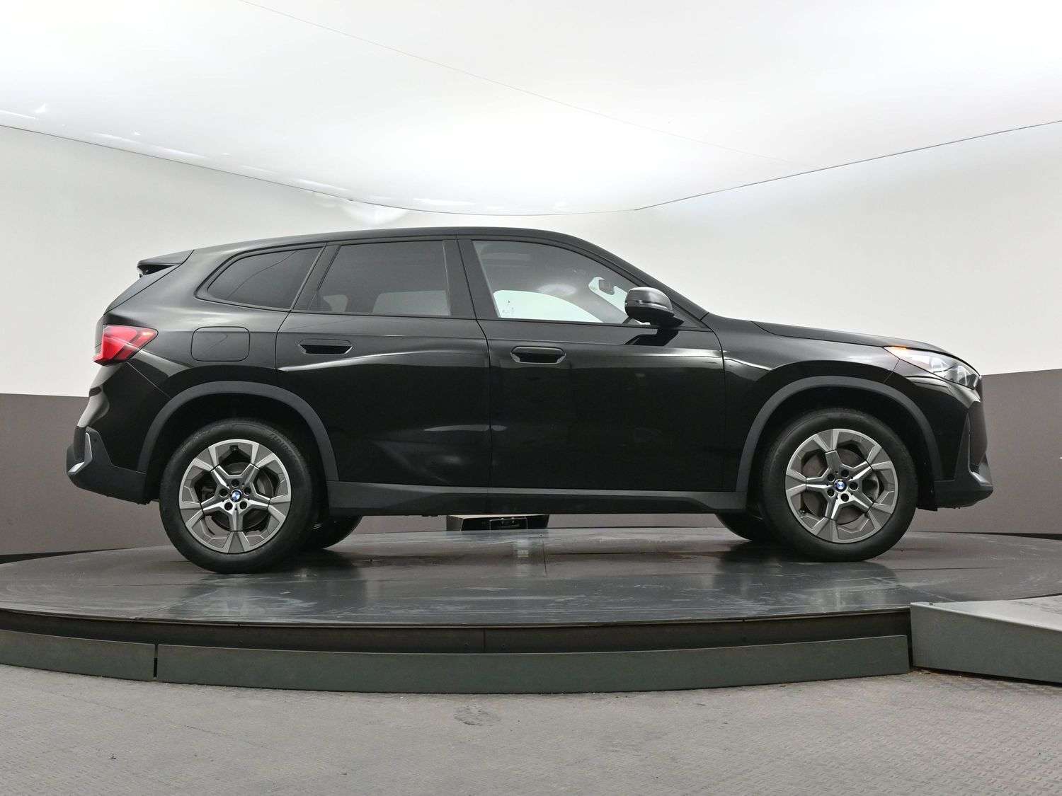 2025 BMW X1 XDRIVE28I Call 902-466-9550 6 Pass, Apple Carplay/ thumb 34