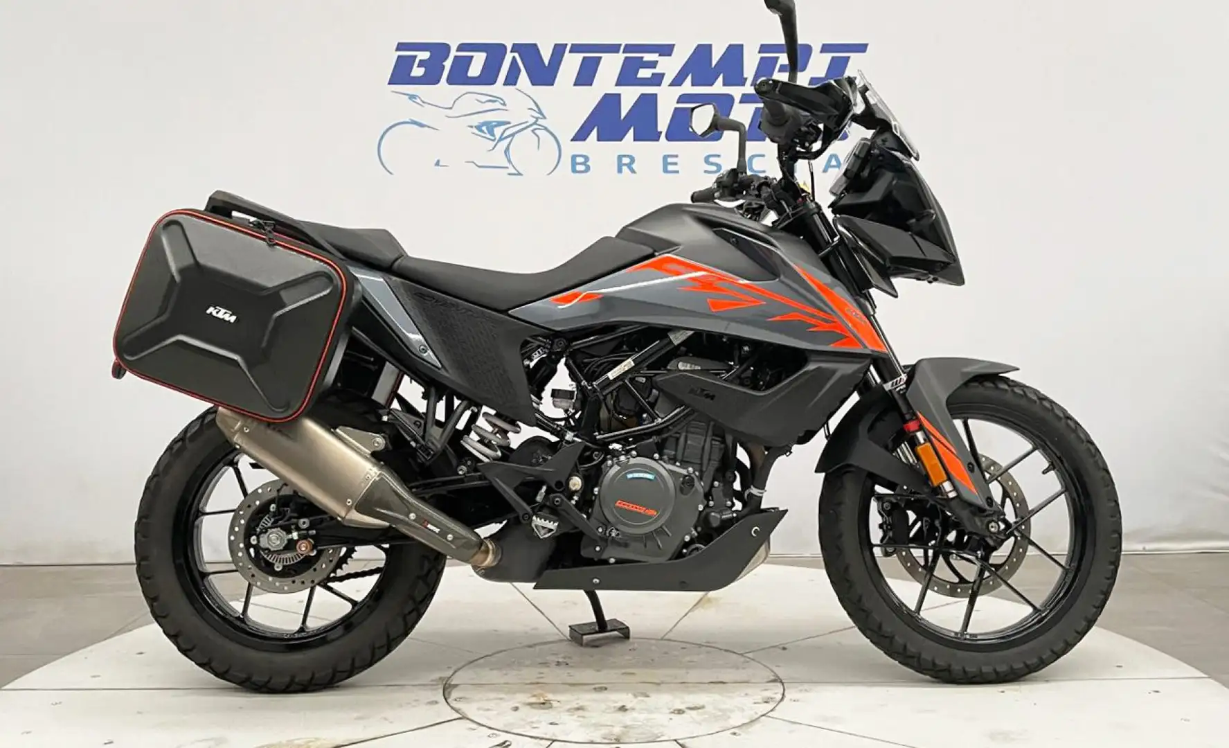 KTM 390 Adventure 2023 + VALIGIE + AKRAPOVIC - PAT A2 Grigio - 1