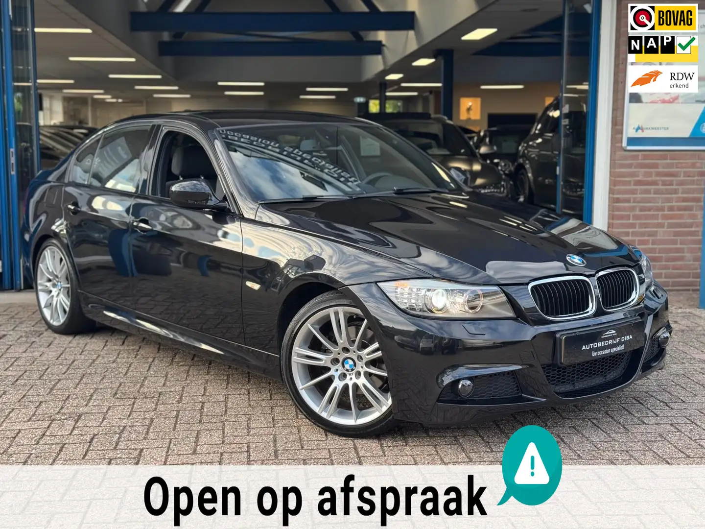 BMW 318 3-serie 318i Corporate LeaseM Sport Edition 2011 A Zwart - 1