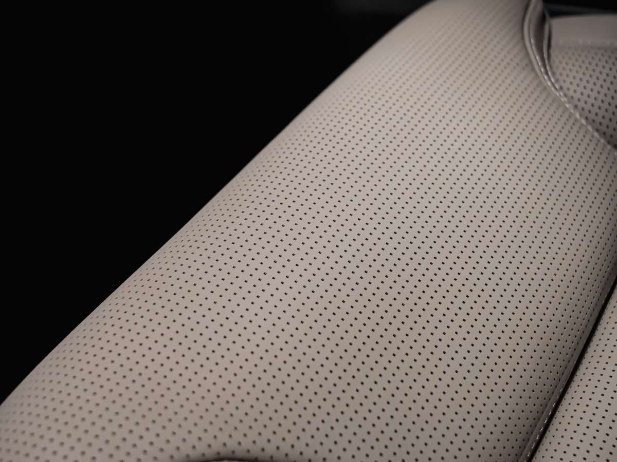 2026 Volvo XC90 Ultra 7-Seater (Dark Theme) thumb 14