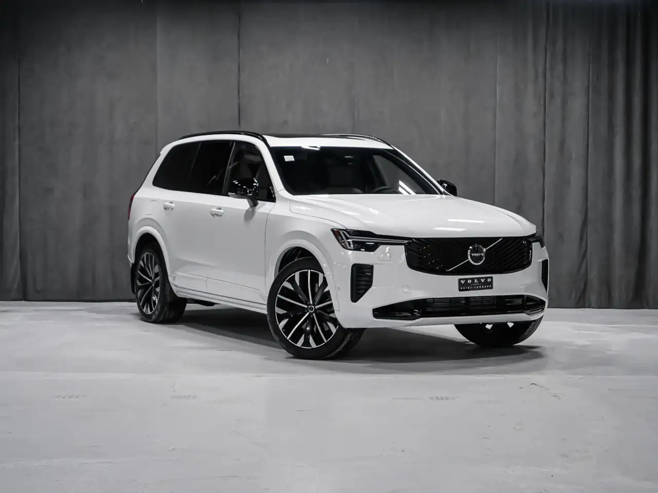 Volvo XC90 снимка Volvo XC90