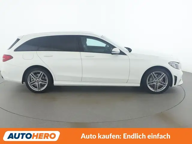 Mercedes-Benz C-Class view 7