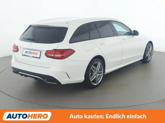 Mercedes-Benz C-Class view 6