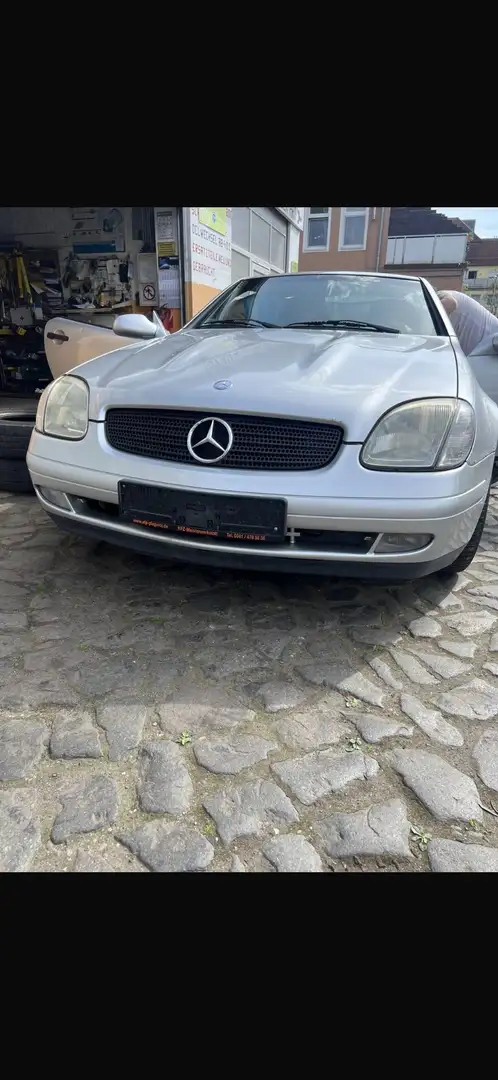Mercedes-Benz SLK 230 Cabrio mit GAS und TÜV. Plateado - 1