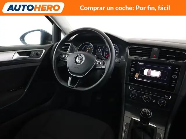 Volkswagen Golf view 14