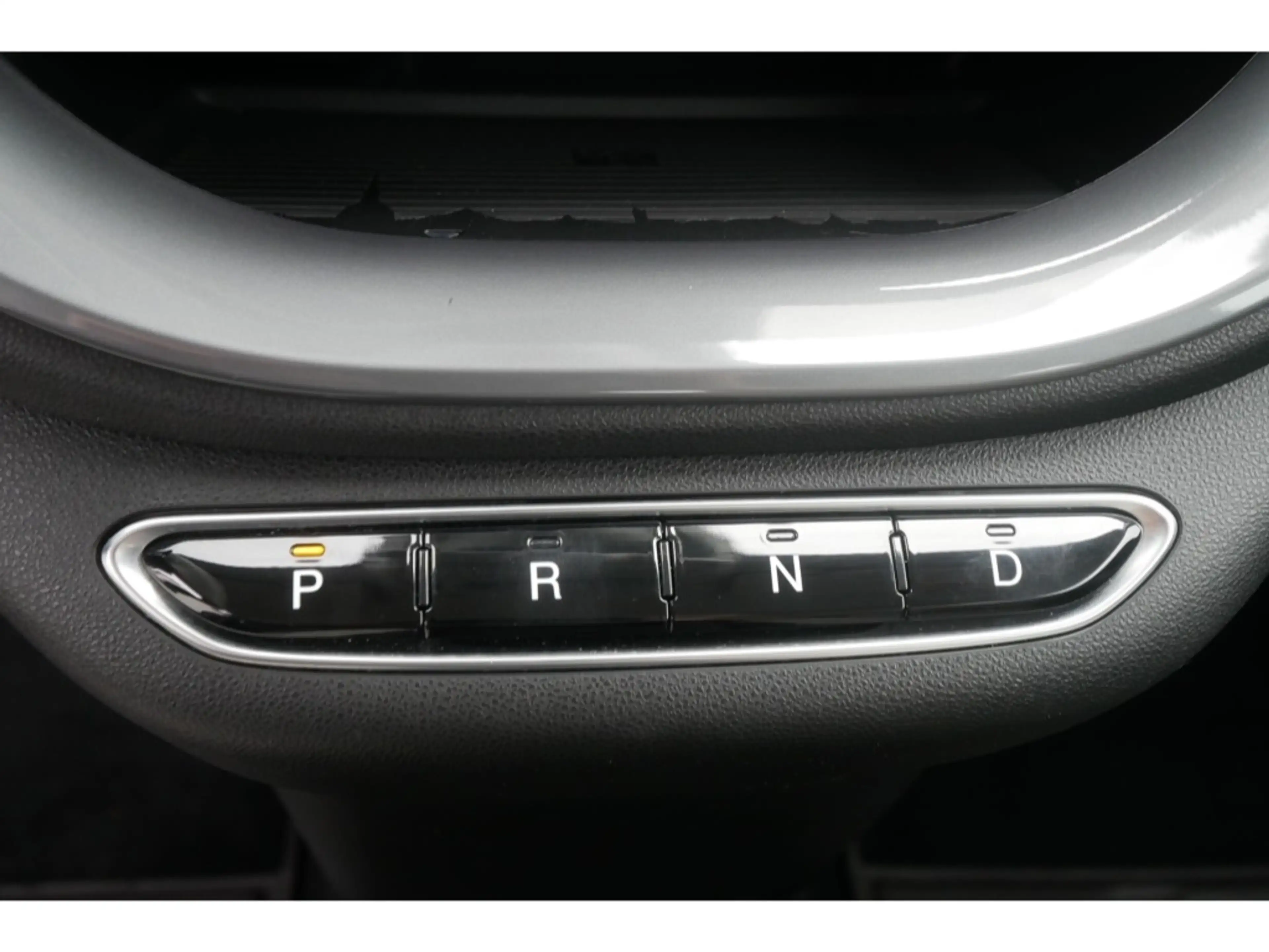 Fiat 500e BY BOCELLI AT 42 Kwh 118PS LED NAVI WINTER — photo 10