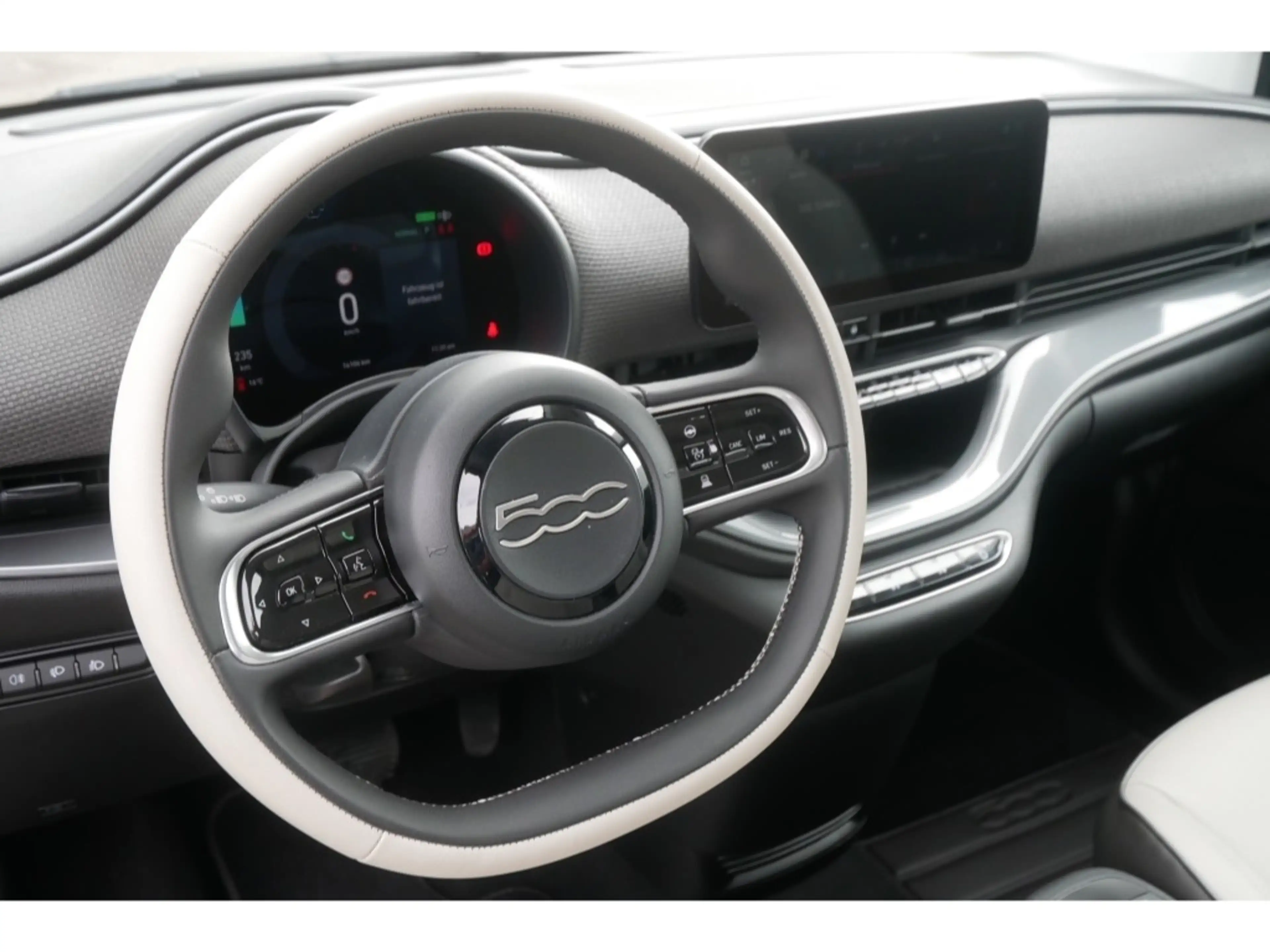 Fiat 500e BY BOCELLI AT 42 Kwh 118PS LED NAVI WINTER — photo 9