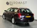 Toyota Avensis Wagon 2.0 VVTi Luna Business Navi Cruise Airco Tre Rood - thumbnail 3