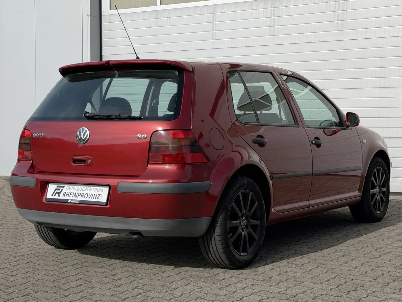 Volkswagen Golf Trendline 2-HAND/Scheckheft/Radio/Alufelgen, foto 3