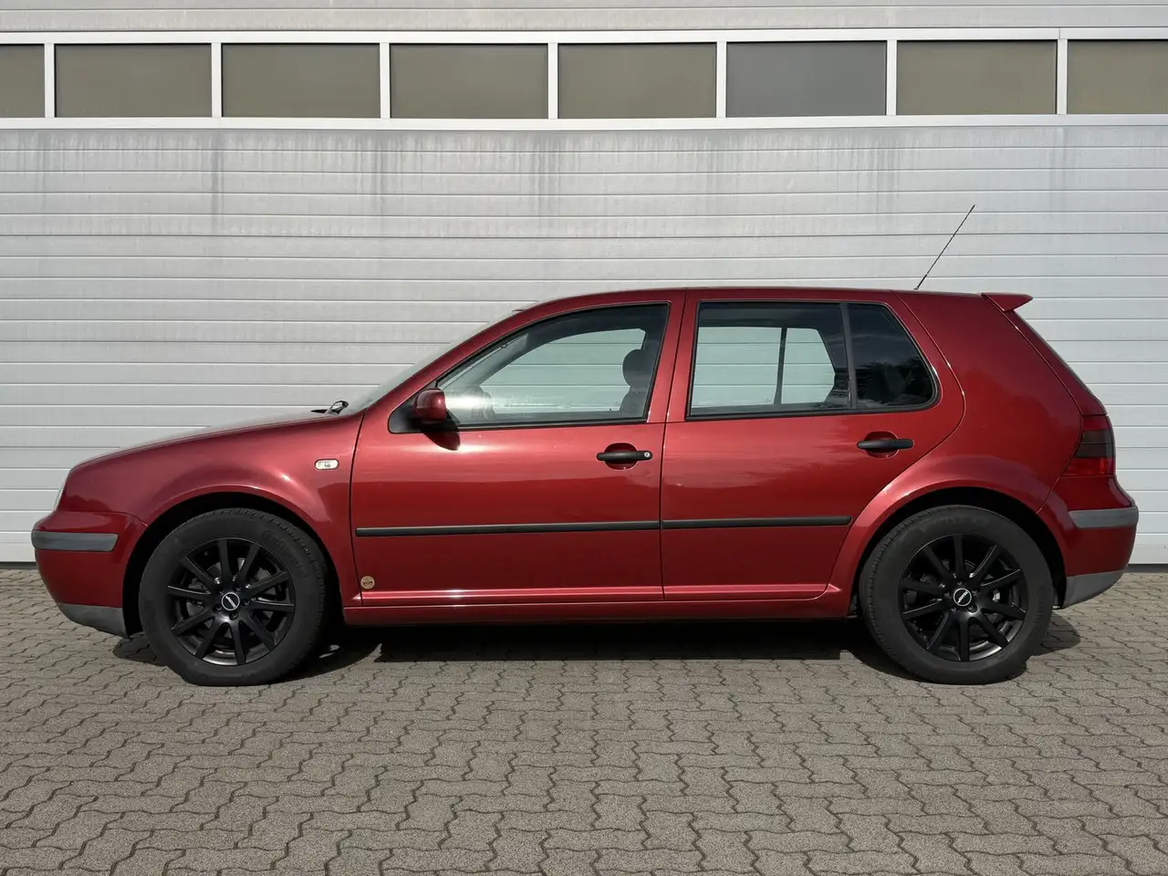 Volkswagen Golf Trendline 2-HAND/Scheckheft/Radio/Alufelgen, foto 5